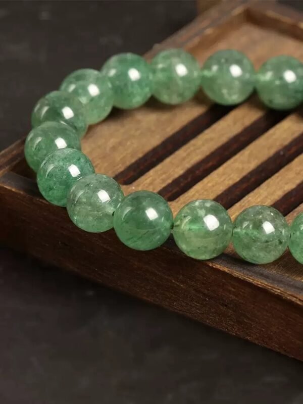 Natural green crystal