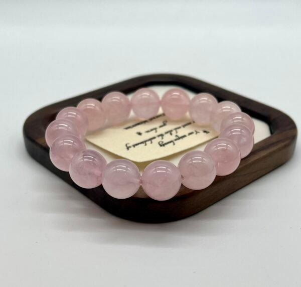 Jewelry natural crystal snowflake ghost bracelet snow frost hair powder cream ghost image crystal bracelet gift