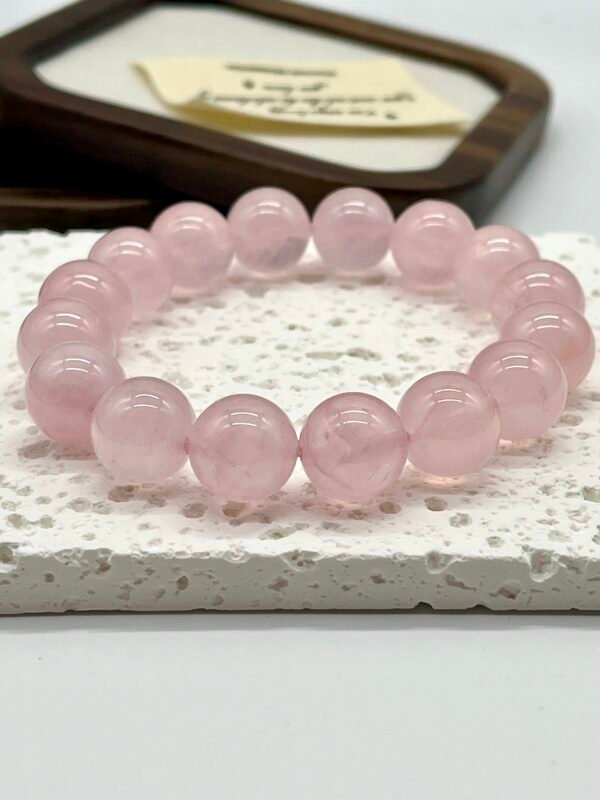 Jewelry natural crystal snowflake ghost bracelet snow frost hair powder cream ghost image crystal bracelet gift